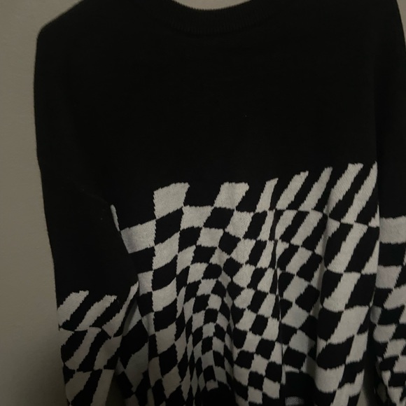 H&M knitted checker sweater - Picture 6 of 6